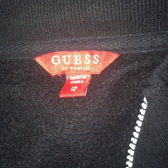 Guess two piece outfit - Picture 5 of 6